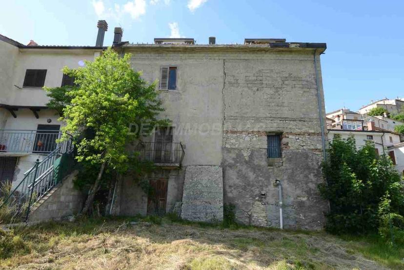 Terratetto unifamiliare via Giovanni Milanetti, Rovere, Rocca di Mezzo — foto 12 di 17