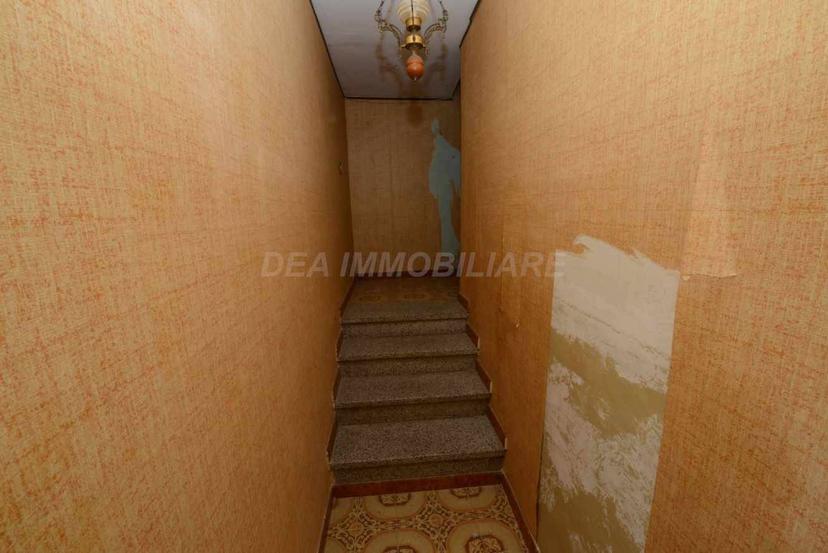 Terratetto unifamiliare via Giovanni Milanetti, Rovere, Rocca di Mezzo — foto 8 di 17