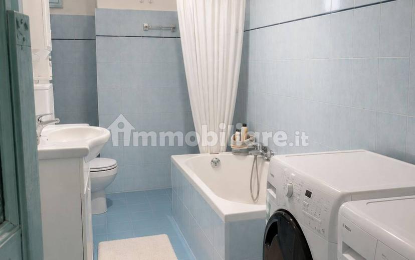 Trilocale via Cesare Battisti 21, Centro, Potenza — foto 7 di 15