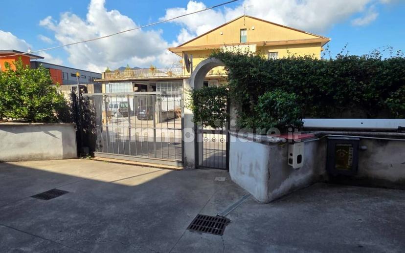 Stanza singola via Carlo Alberto Dalla Chiesa 26, Baronissi — foto 33 di 33