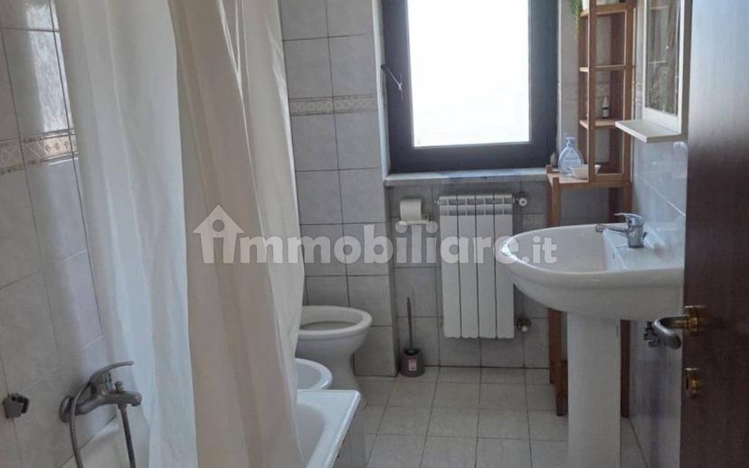 Stanza singola via Carlo Alberto Dalla Chiesa 26, Baronissi — foto 22 di 33
