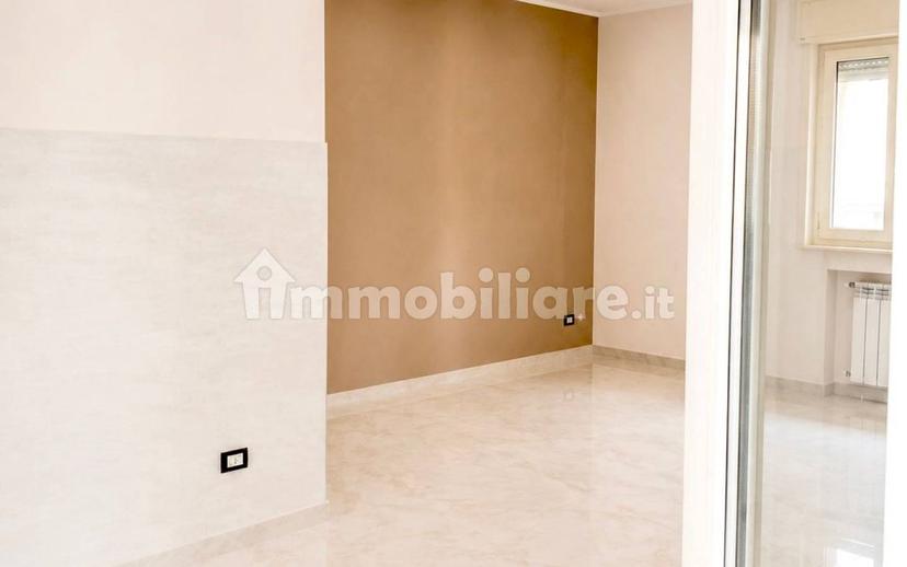 Appartamento via Massimo d'Azeglio, Centro, Giarre — foto 9 di 14