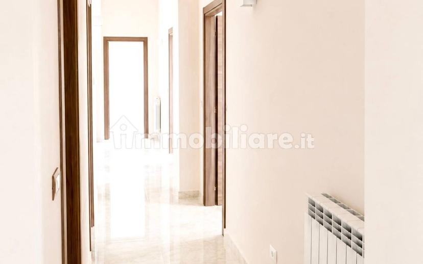 Appartamento via Massimo d'Azeglio, Centro, Giarre — foto 2 di 14
