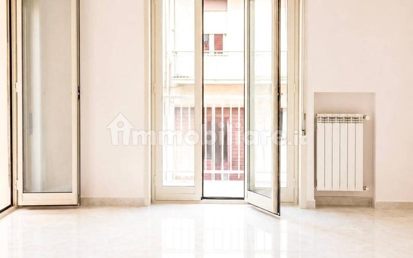 Appartamento via Massimo d'Azeglio, Centro, Giarre — foto 11 di 14