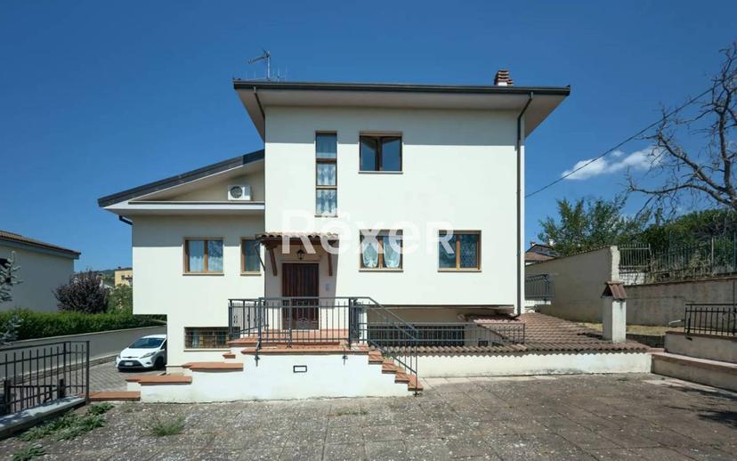Villa unifamiliare via del Salice, 7, Paganica - Tempera, L'Aquila — foto 41 di 42