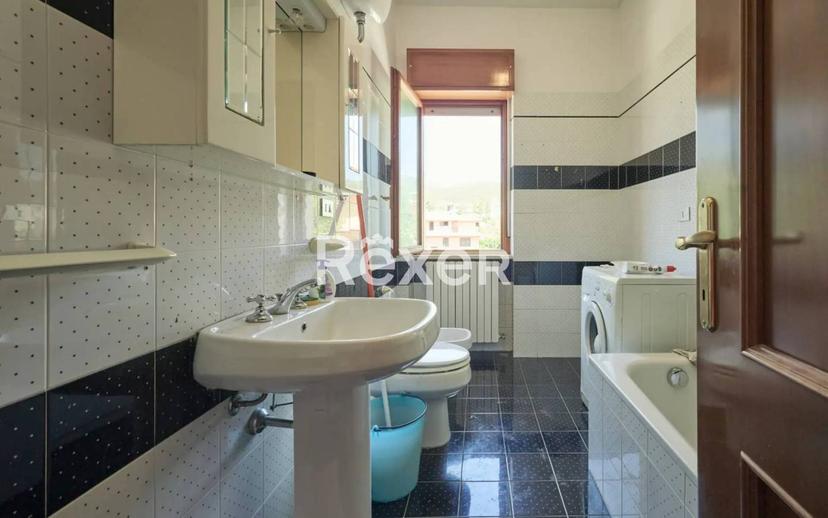 Villa unifamiliare via del Salice, 7, Paganica - Tempera, L'Aquila — foto 36 di 42