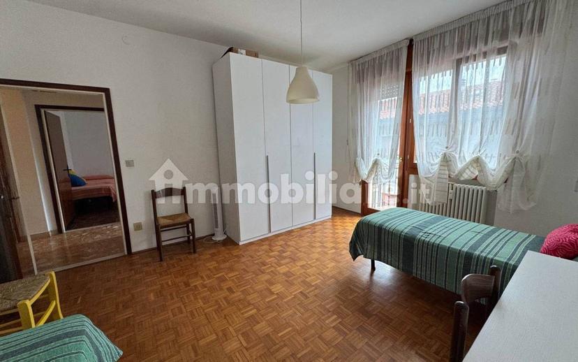 Quadrilocale ottimo stato, quarto piano, Mestre, Venezia — foto 12 di 12