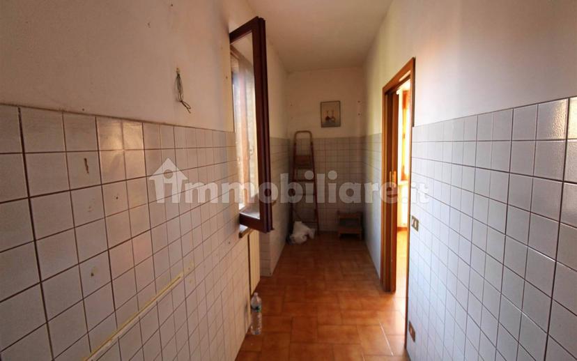 Appartamento buono stato, primo piano, Centro, Monteroni d'Arbia — foto 23 di 33
