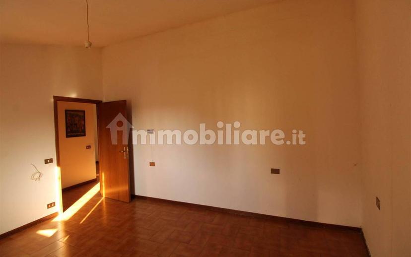 Appartamento buono stato, primo piano, Centro, Monteroni d'Arbia — foto 25 di 33