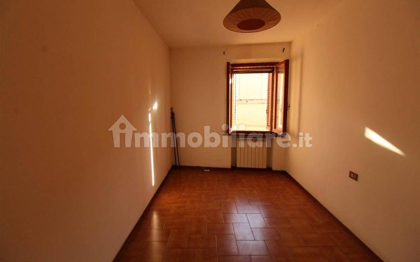 Appartamento buono stato, primo piano, Centro, Monteroni d'Arbia — foto 2 di 33