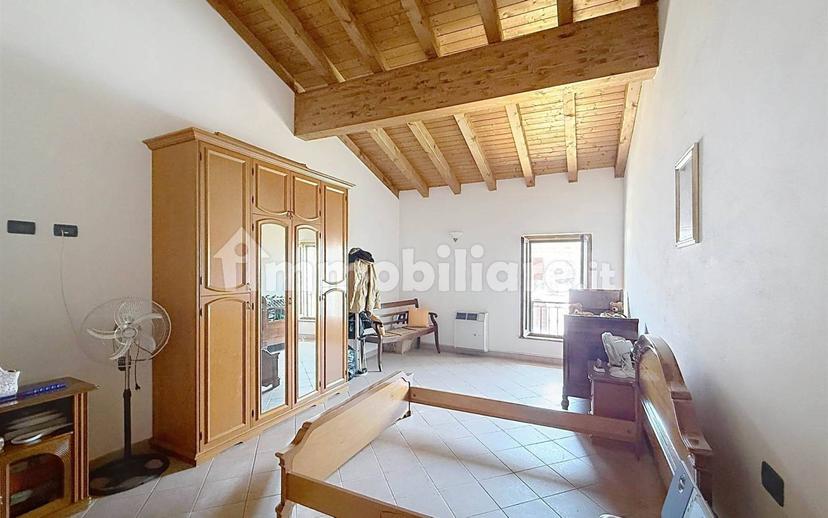 Terratetto unifamiliare 360 m², ottimo stato, San Martino dall'Argine — foto 18 di 43