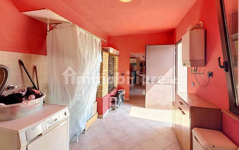 Terratetto unifamiliare 360 m², ottimo stato, San Martino dall'Argine — foto 37 di 43