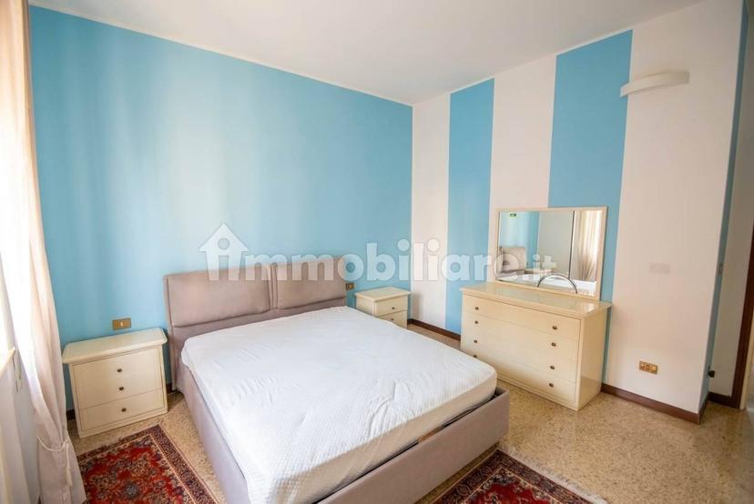 Trilocale buono stato, primo piano, Zona 2000, Piacenza — foto 10 di 17