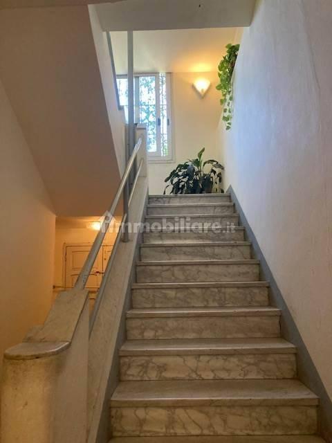 Villa unifamiliare, buono stato, 425 m², Centro Storico, Sant'Ampelio, Bordighera — foto 4 di 19
