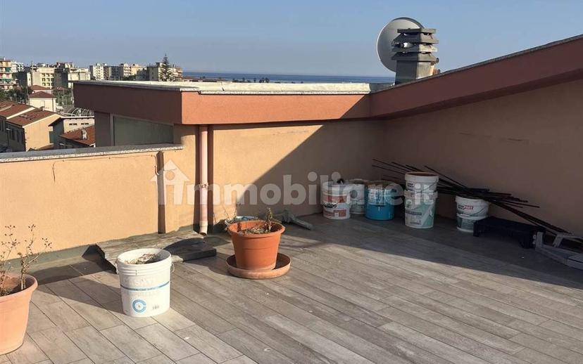 Quadrilocale buono stato, quarto piano, Centro, Camporosso — foto 14 di 16