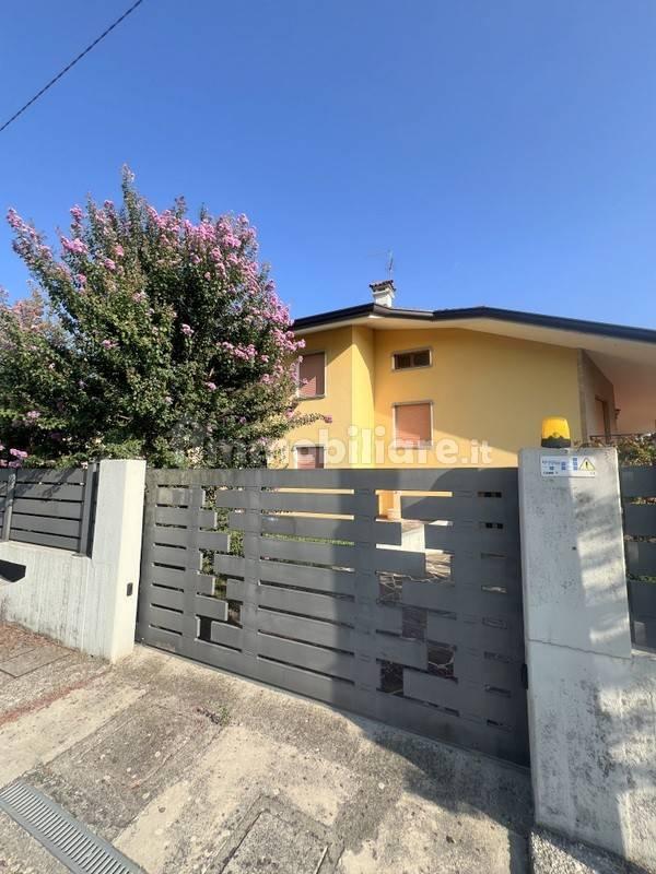 Villa unifamiliare, buono stato, 240 m², Morsano, Morsano al Tagliamento — foto 4 di 20