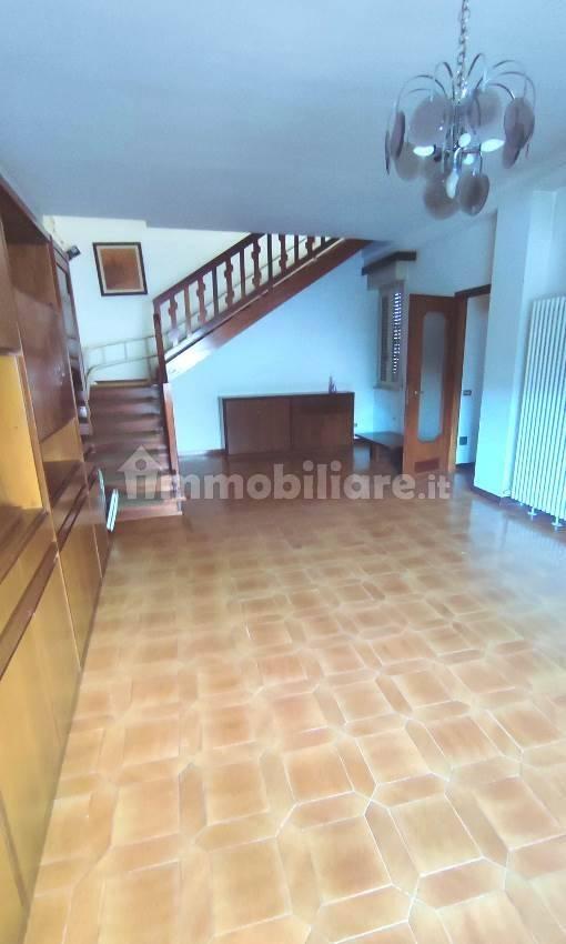 Terratetto unifamiliare 180 m², ottimo stato, Canneto Pavese — foto 13 di 21