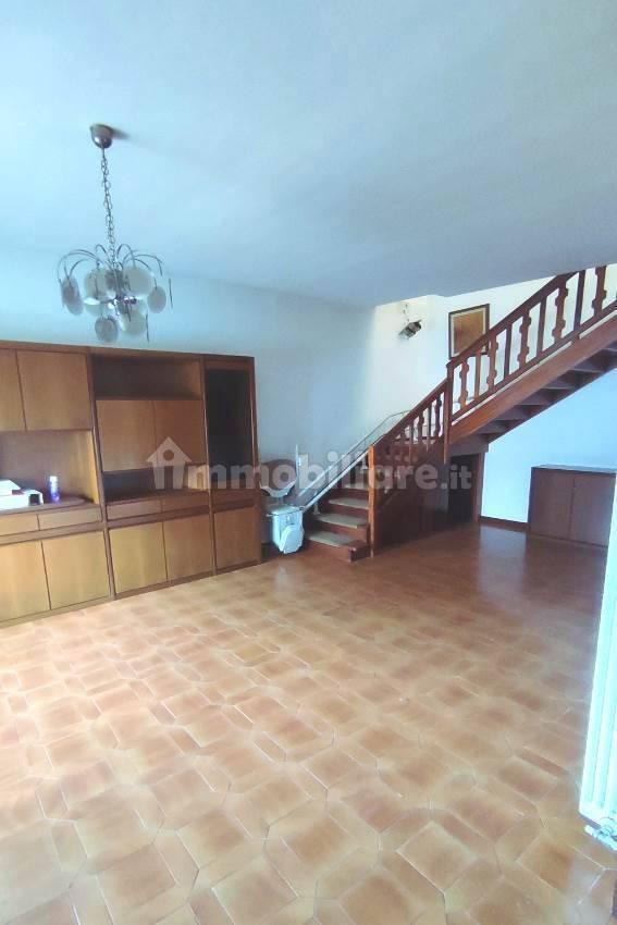 Terratetto unifamiliare 180 m², ottimo stato, Canneto Pavese — foto 16 di 21