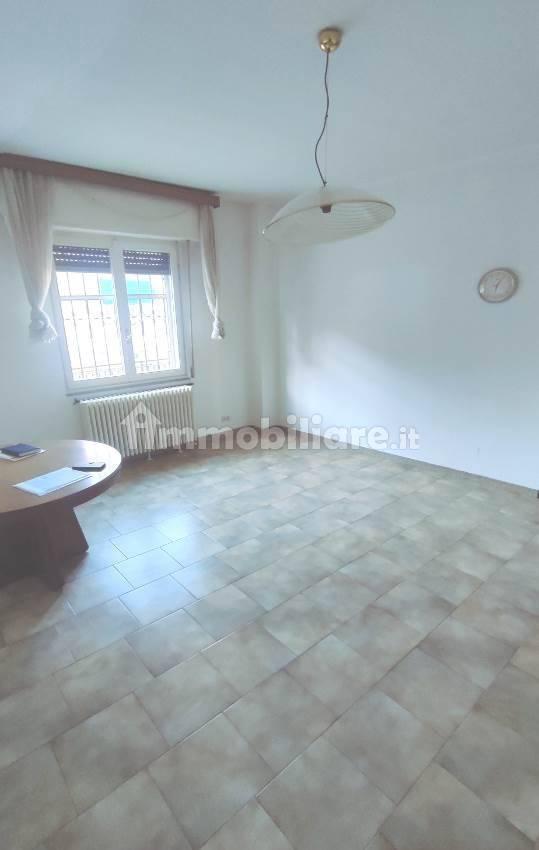 Terratetto unifamiliare 180 m², ottimo stato, Canneto Pavese — foto 7 di 21