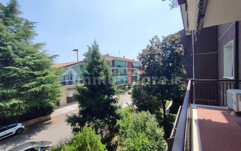 Quadrilocale buono stato, secondo piano, Ponte Crencano, Verona