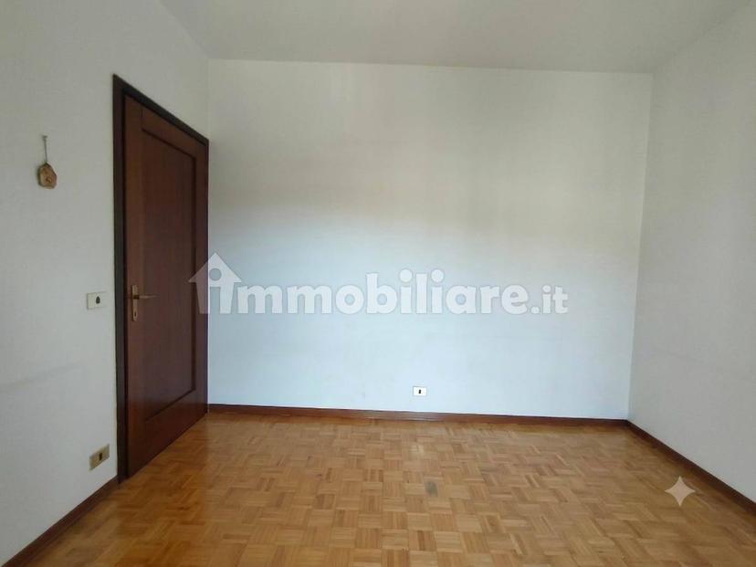 Quadrilocale buono stato, secondo piano, Ponte Crencano, Verona — foto 9 di 34