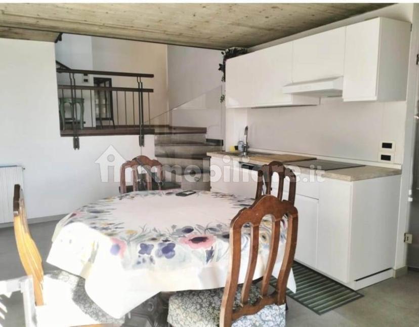 Stanza in affitto in appartamento Centro, Gardone Riviera — foto 5 di 15