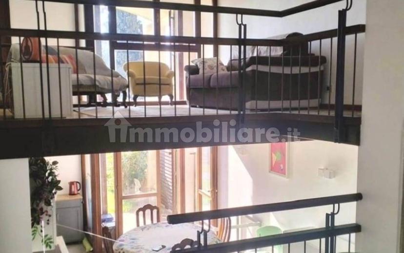 Stanza in affitto in appartamento Centro, Gardone Riviera — foto 6 di 15