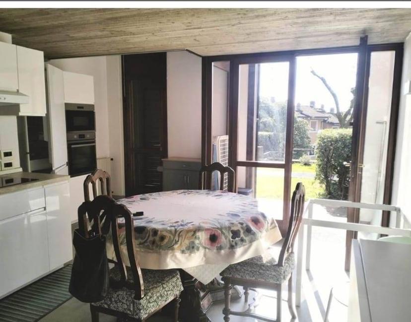 Stanza in affitto in appartamento Centro, Gardone Riviera — foto 10 di 15