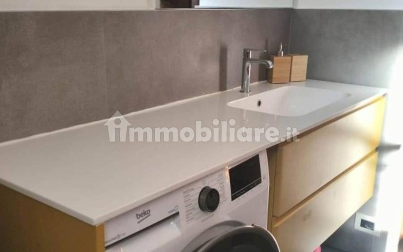 Stanza in affitto in appartamento Centro, Gardone Riviera — foto 15 di 15