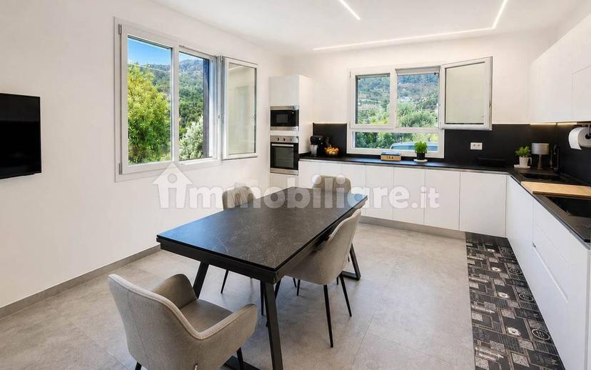 Villa unifamiliare, ottimo stato, 206 m², Soldano — foto 11 di 14