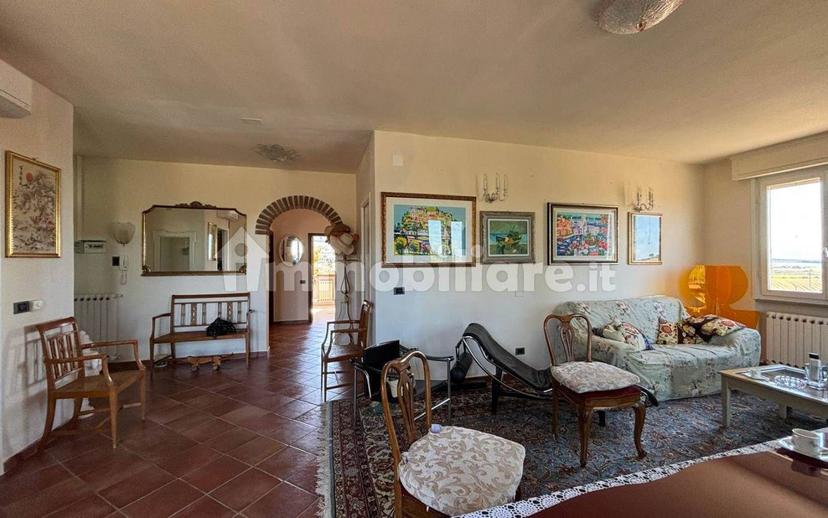 Appartamento ottimo stato, primo piano, Casale Marittimo — foto 2 di 19