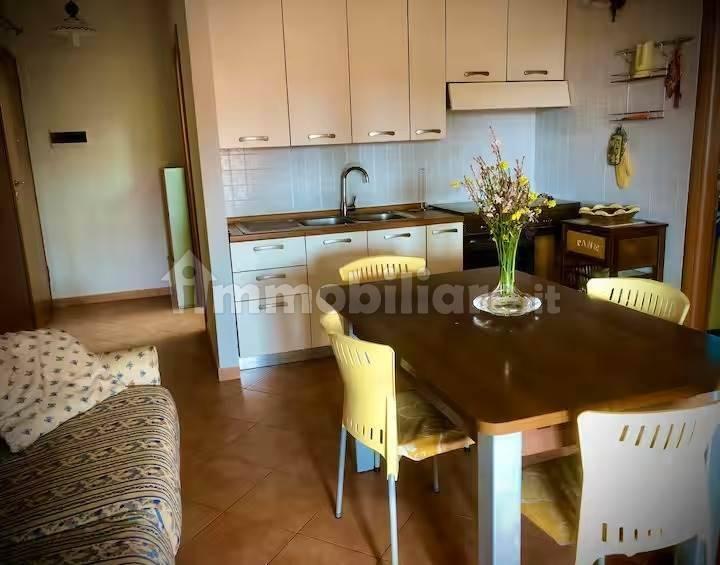 Trilocale buono stato, secondo piano, Pisticci — foto 5 di 6