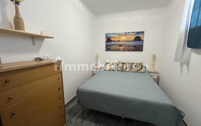 Bilocale ottimo stato, quinto piano, Centro, Vallecrosia — foto 2 di 15