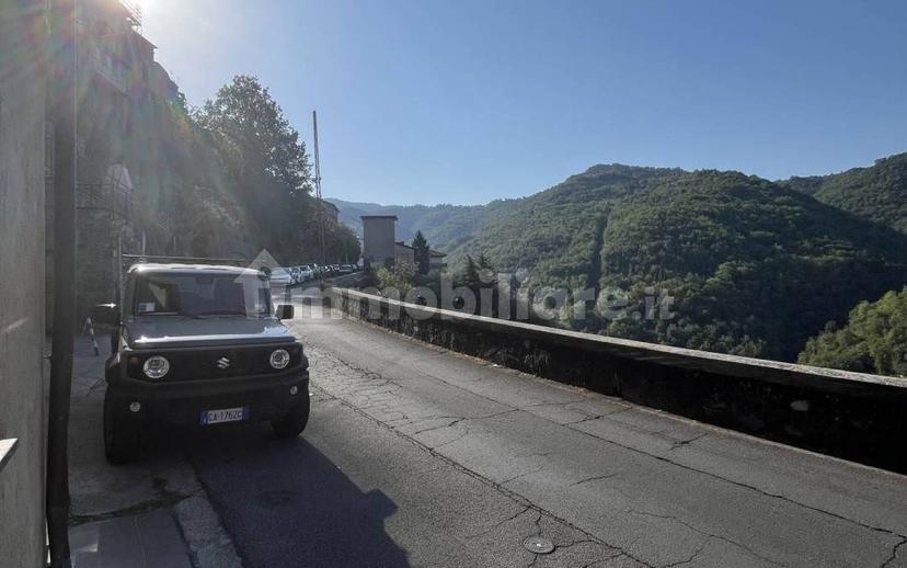 Trilocale ottimo stato, piano terra, Centro, Apricale — foto 8 di 15