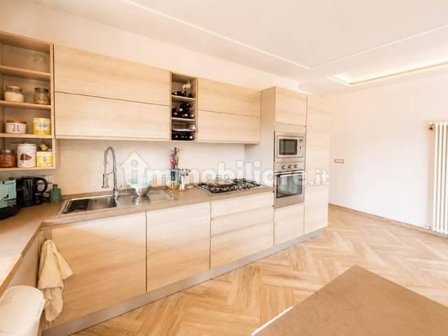 Villa unifamiliare, ottimo stato, 199 m², Centro, Camporosso — foto 4 di 22