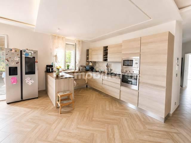 Villa unifamiliare, ottimo stato, 199 m², Centro, Camporosso — foto 8 di 22