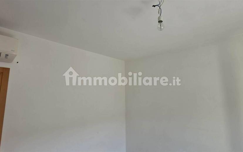 Trilocale via Trieste, Centro, San Cataldo — foto 3 di 13