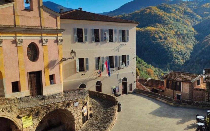 Terratetto plurifamiliare 60 m², Centro, Apricale — foto 4 di 23