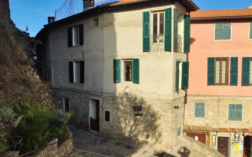 Terratetto plurifamiliare 60 m², Centro, Apricale — foto 22 di 23