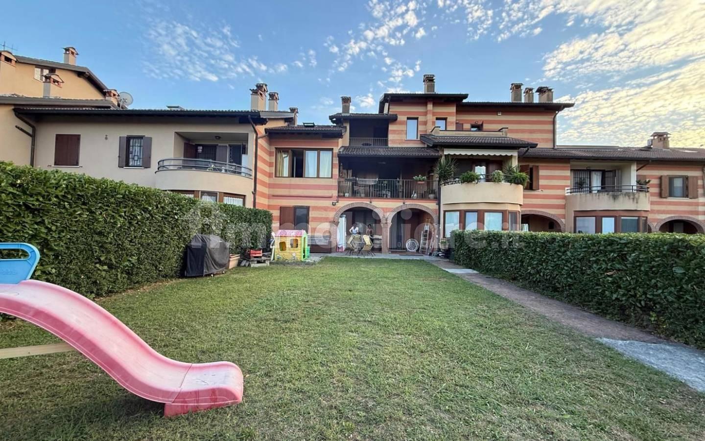 Appartamento via Sant'afra, 60, Colombaro Timoline, Corte Franca