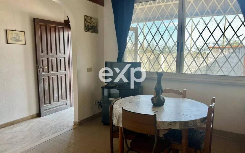 Terratetto unifamiliare 93 m², da ristrutturare, Litoranea Terracina - San Felice, Terracina