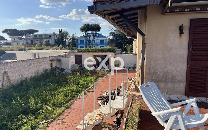 Terratetto unifamiliare 169 m², da ristrutturare, Litoranea Terracina - San Felice, Terracina — foto 11 di 27