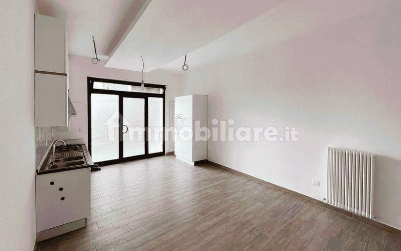 Bilocale via Palazzola 28, Viale Vittorio Veneto, Forlì — foto 4 di 11