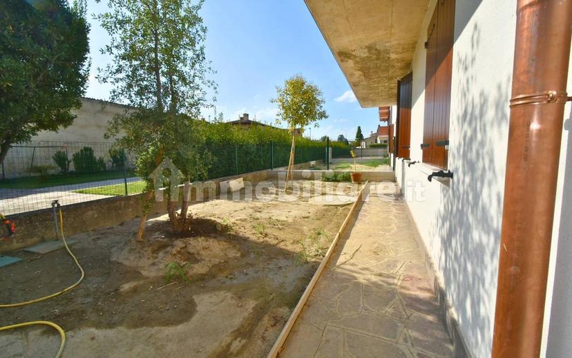 Villa a schiera via Circonvallazione Ovest 28, Centro, Luzzara — foto 5 di 26