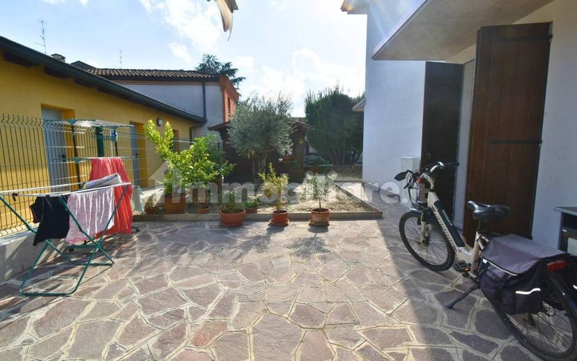 Villa a schiera via Circonvallazione Ovest 28, Centro, Luzzara — foto 14 di 26