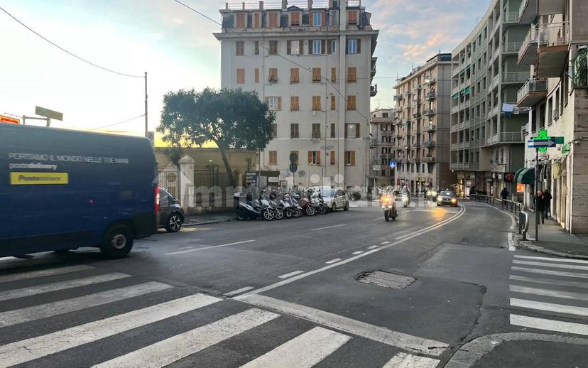 Appartamento via Giovanni Torti, San Fruttuoso, Genova — foto 2 di 6