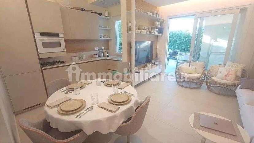 Appartamento via Lungomare , 61, Lungomare, Montemarciano — foto 3 di 23