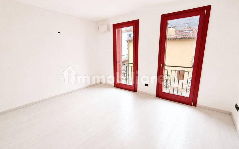Villa bifamiliare via Villa, 60, Lumignano, Longare — foto 4 di 12
