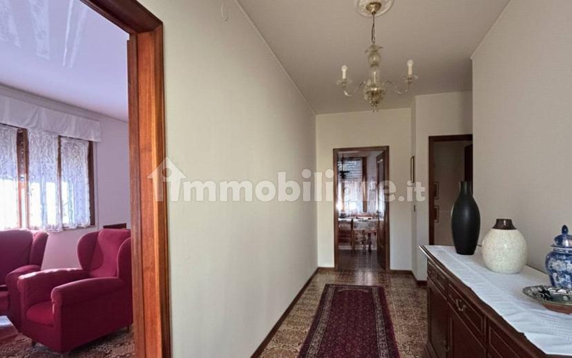 Villa plurifamiliare viale Luigi Cadorna 55, Centro, Portogruaro — foto 9 di 14