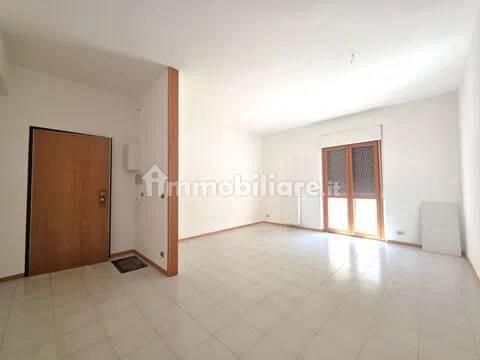 Quadrilocale via Bacone, 14, Grottaglie — foto 12 di 26